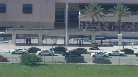 Police respond to reported fight at Miami Northwestern Senior High